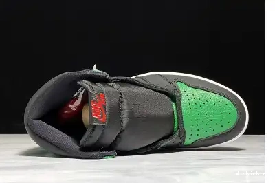 RETRO JORDAN - BLACK HIGH 1 PINE GREEN 0604